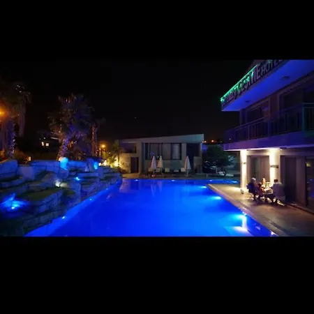 Otel Serenity Hotel Cesme *