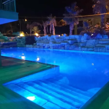 Otel Serenity Hotel Cesme *